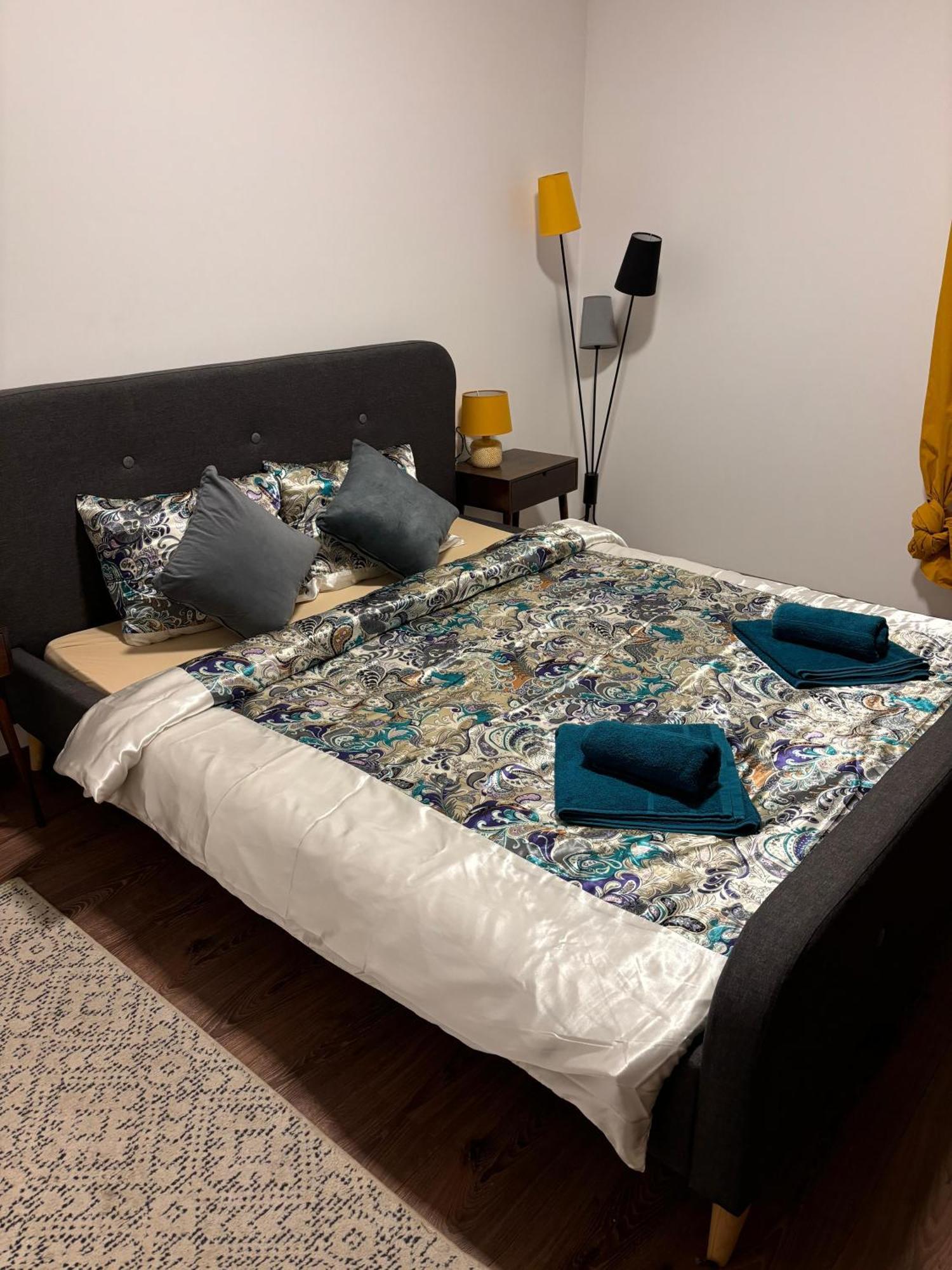 Mirvana Apartments Metheor Executive Suite Тимишоара Экстерьер фото