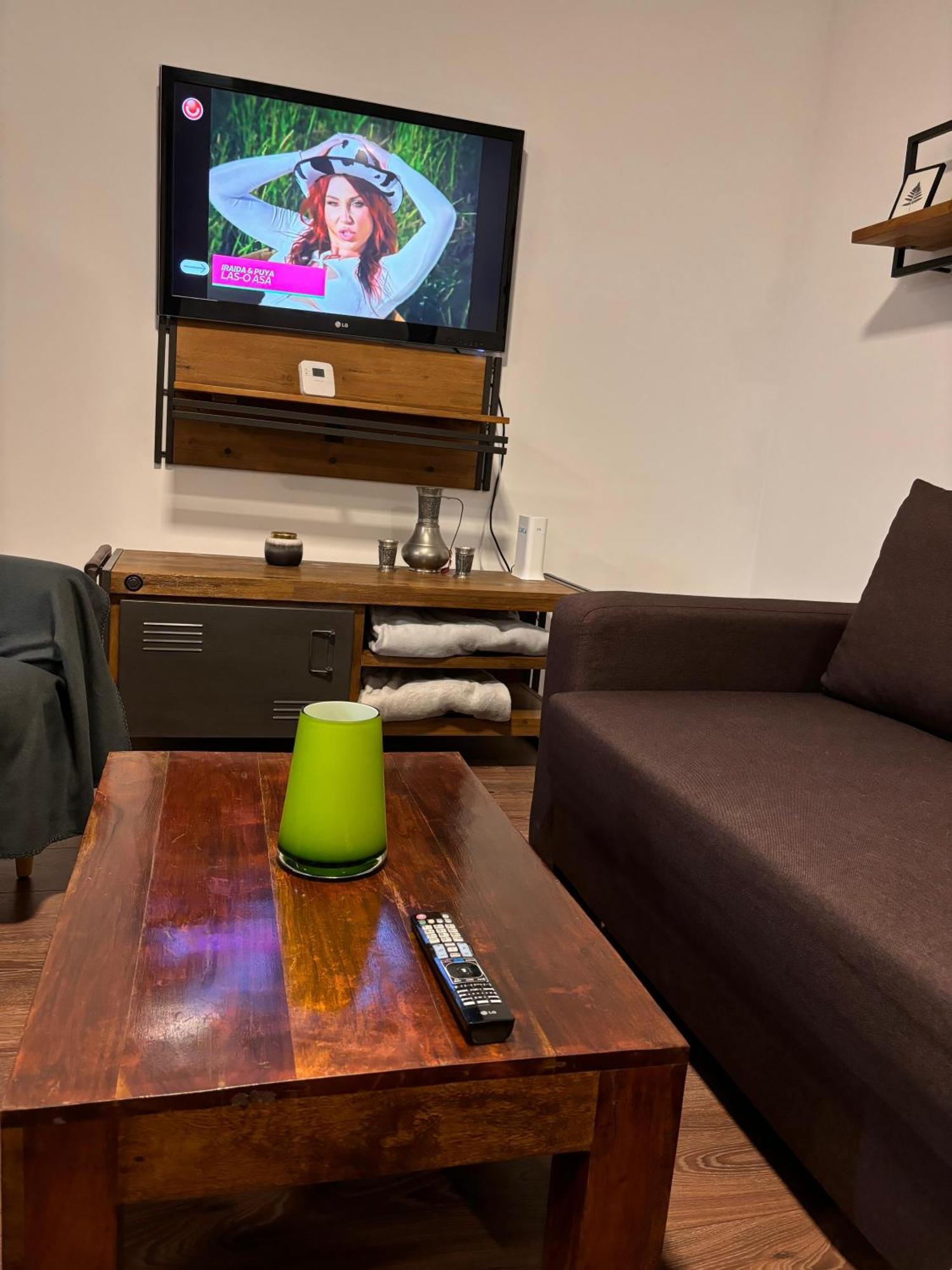 Mirvana Apartments Metheor Executive Suite Тимишоара Экстерьер фото